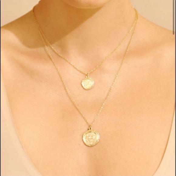 Amber Sceats - Double Coin Necklace - Picture 1 of 3